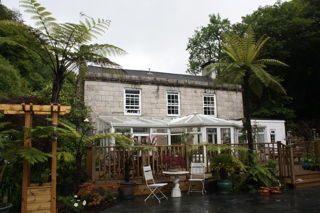 The Waterwheel Hotel เซนต์ออสเทลล์ ภายนอก รูปภาพ