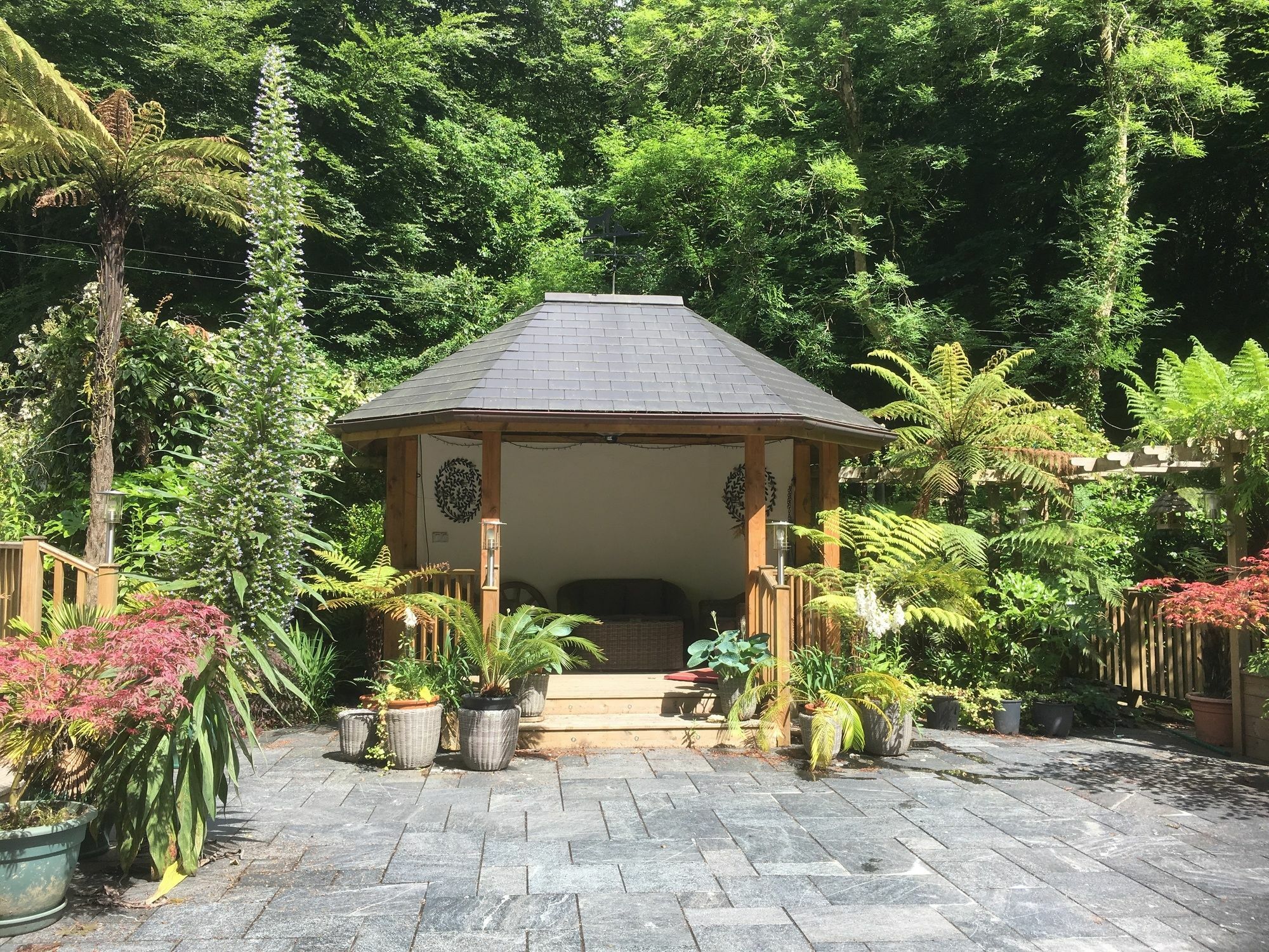 The Waterwheel Hotel เซนต์ออสเทลล์ ภายนอก รูปภาพ